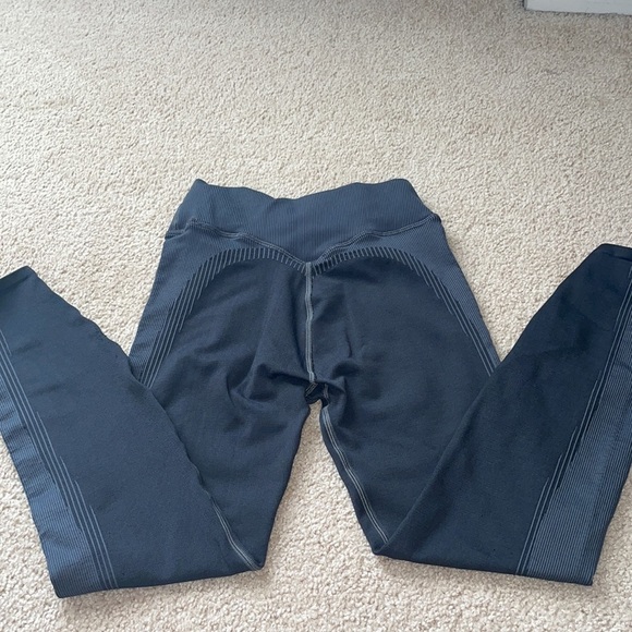 Womens Good American Workout Leggings - Picture 4 of 4